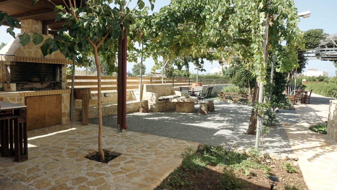 Studio Panagiota - Oasis Holiday Houses Kokkinos Pyrgos Eksteriør bilde