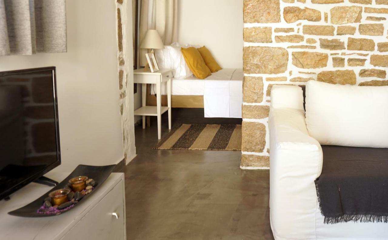 Studio Panagiota - Oasis Holiday Houses Kokkinos Pyrgos Eksteriør bilde